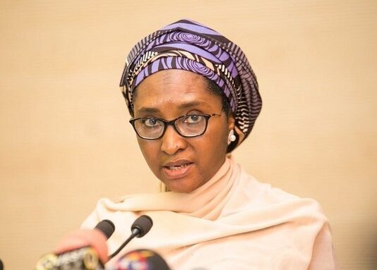 Stakeholders Fault FG Over Poor Economic Performance Stakeholders Fault FG Over Poor Economic Performance