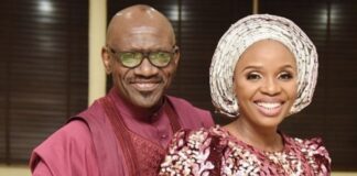 BREAKING: Tears Flow As Pastor Odukoya Loses Wife To Cancer BREAKING: Tears Flow As Pastor Odukoya Loses Wife To Cancer