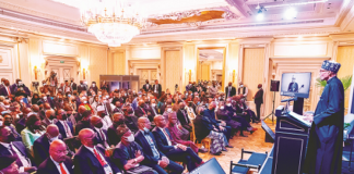 Buhari To French Investors: Bring Your Money To Nigeria Buhari To French Investors: Bring Your Money To Nigeria