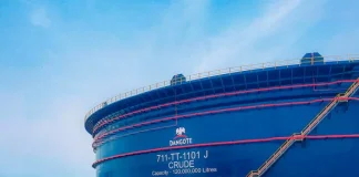 Dangote Refinery Denies Fixing Petrol Price At ₦600 Per Litre Dangote Refinery Denies Fixing Petrol Price At ₦600 Per Litre